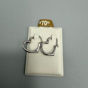 10k gold heart hoop earrings